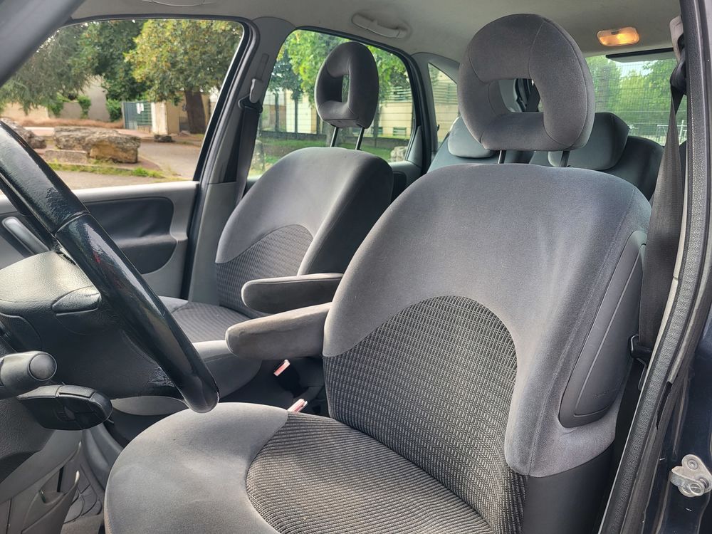 Picasso Xsara 1.6 HDi 110 FAP Collection 2007 occasion 78540 Vernouillet
