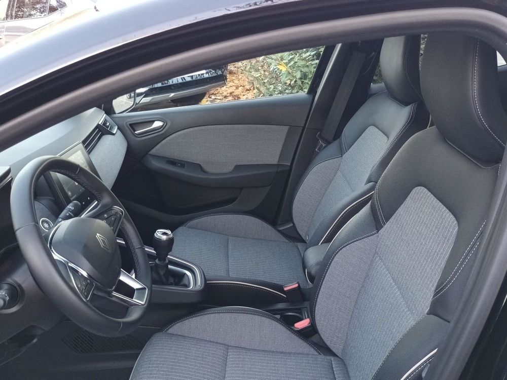 Clio V Clio Eco-G 100 ch GSR2 Techno 2025 occasion 21200 Beaune