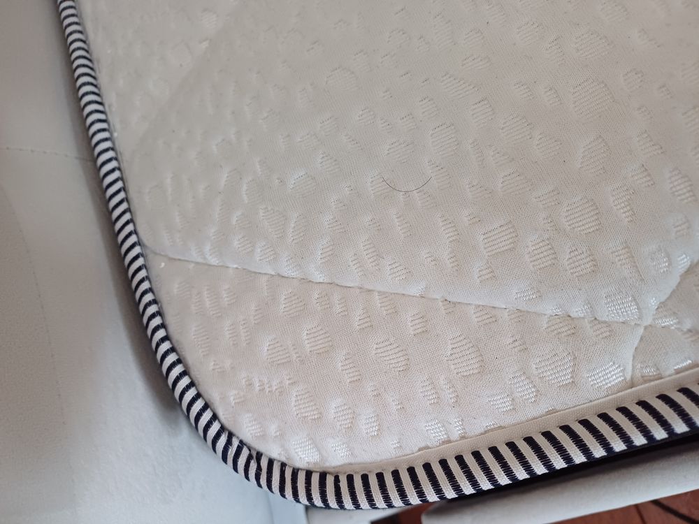 Ensemble lit + matelas t&ecirc;te de lit velours + 4 tiroirs Meubles