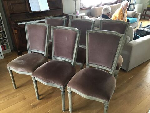 Lot 6 chaises de style 250 Bailly (78)