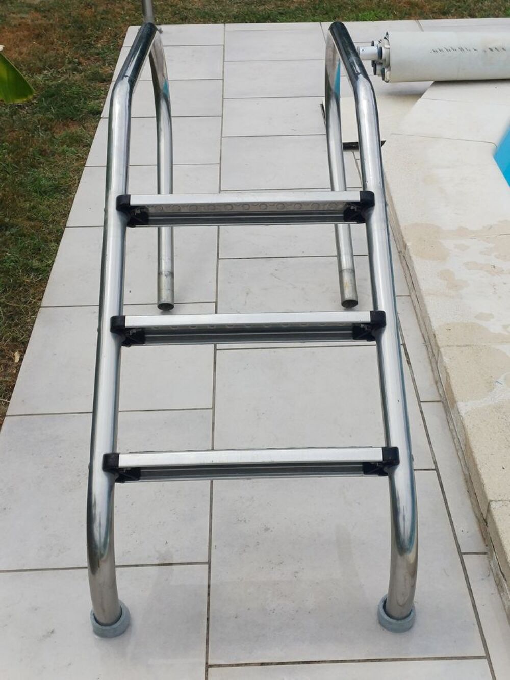 Echelle inox piscine Jardin