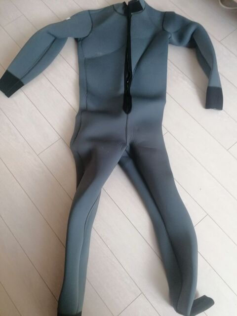Combinaison de plong�e Subevasion 79 �ragny (95)
