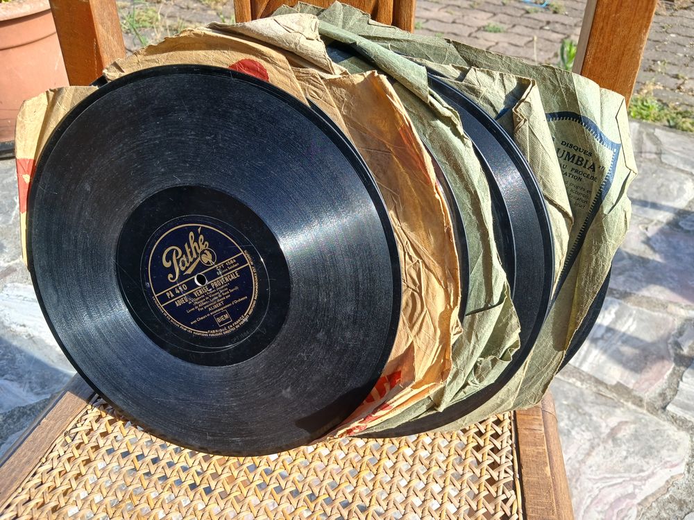 lot de disques &quot;78 tours&quot; CD et vinyles