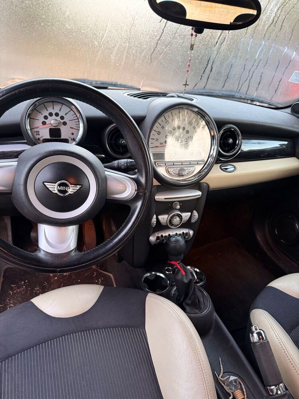 One Mini 1.6i - 90 Standard CVT 2007 occasion 83470 Saint-Maximin-la-Sainte-Baume