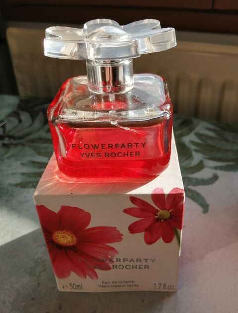 YVES ROCHER FLACONS VIDES FLOWER PARTY	 12 Nevers (58)