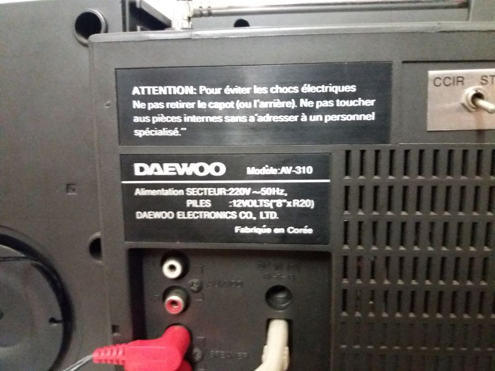 Chaine HIFI DAEWOO AV310 Audio et hifi