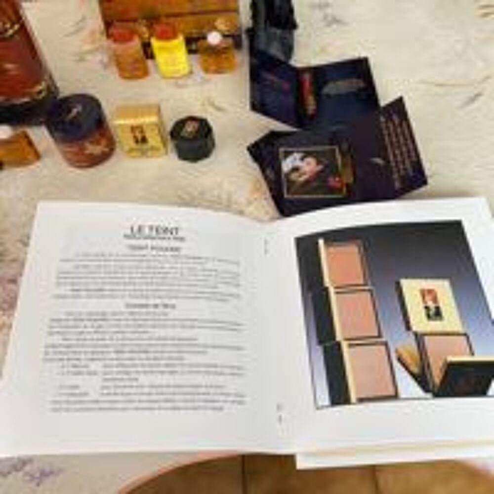lot de miniature de parfum 