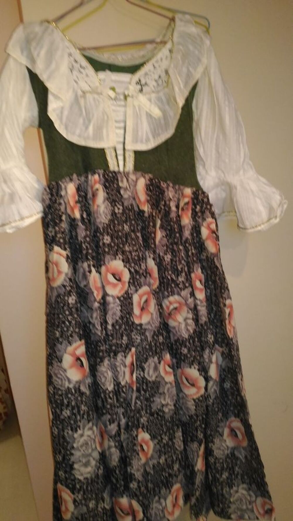 robe paysanne Femme (d&eacute;guisement) Vêtements