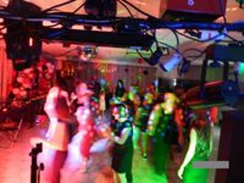    DJ pour  mariage, anniversaire,  etc.. 