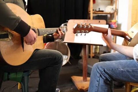COURS DE GUITARE A RUEIL BUZENVAL 0 92500 Rueil-malmaison