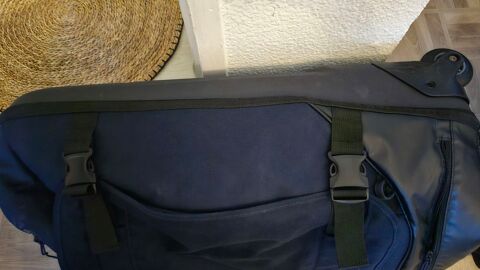 sac a roulettes 50 Marseille 5 (13)