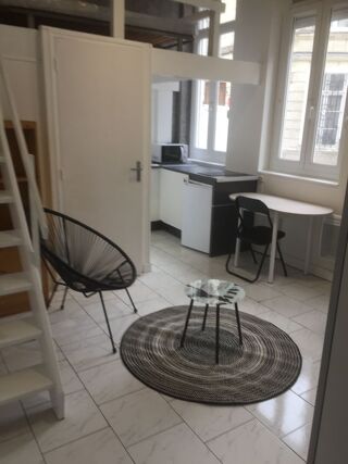  Duplex/triplex à louer 1 pièce 23 m² Valenciennes