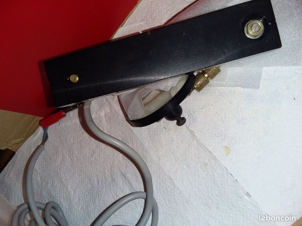 LAMPE ETABLI ou AUTRE Bricolage
