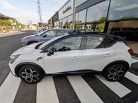 Captur E-TECH FULL HYBRID 145 TECHNO 2023 occasion 95350 Saint-Brice-sous-For&ecirc;t