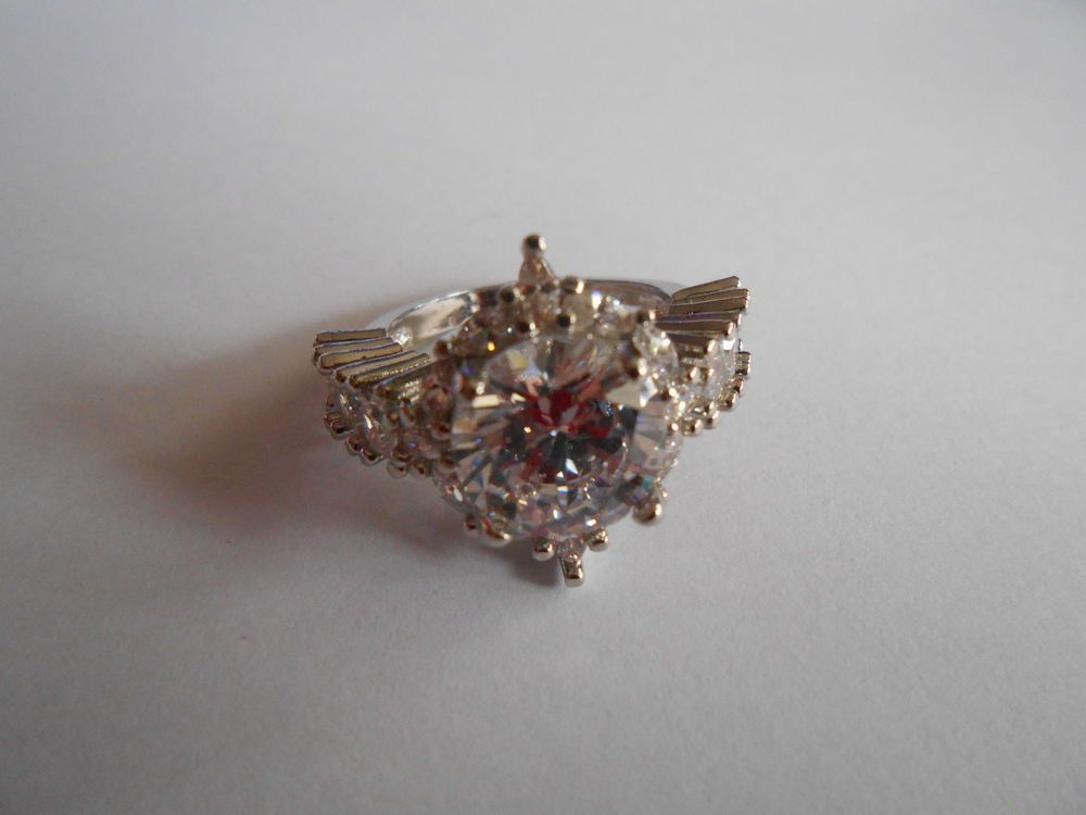 BAGUE Bijoux et montres