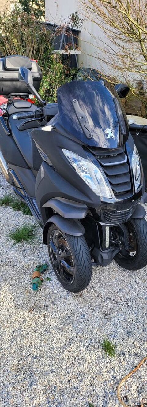 Scooter PEUGEOT 2019 occasion Nantes 44000