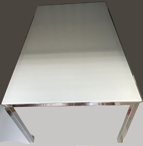 Jolie table en verre rectangulaire 50 S�te (34)