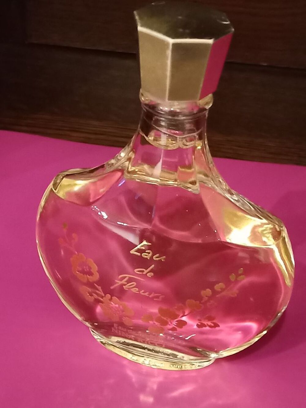 FLACON FACTICE NINA RICCI 