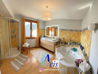  Maison  vendre 7 pices 195 m