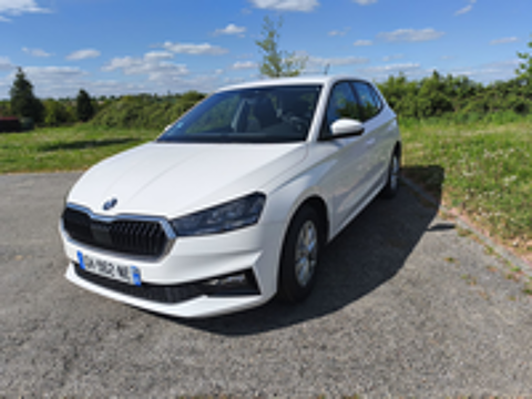Fabia 1.0 MPI 80 ch BVM5 Ambition 2022 occasion 35680 Bais