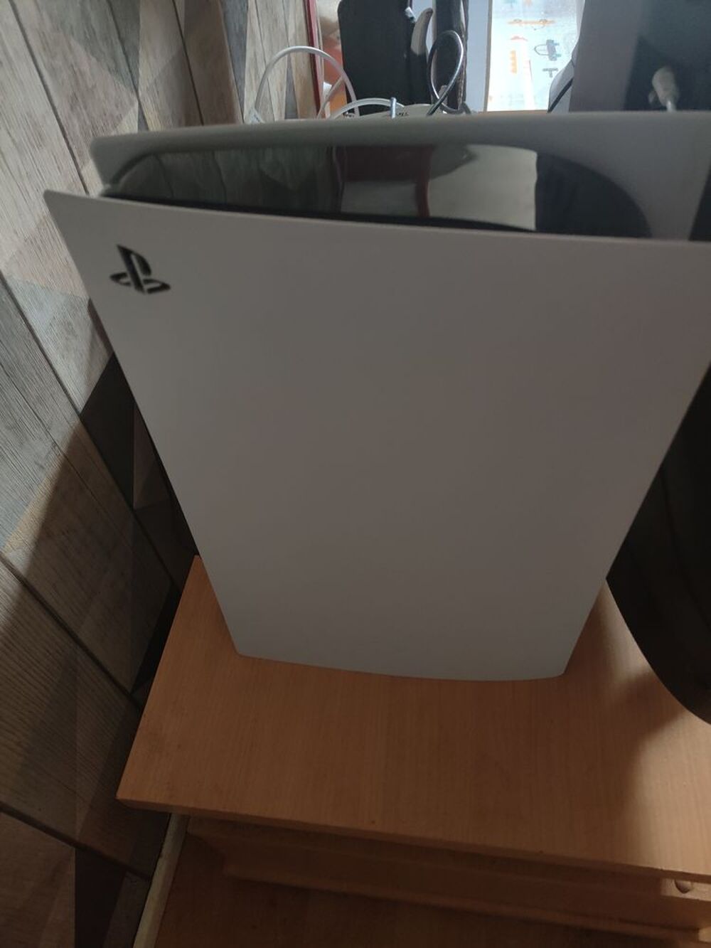 Ps5 en bonne &eacute;tat avec garantie 400 euro Consoles et jeux vidéos
