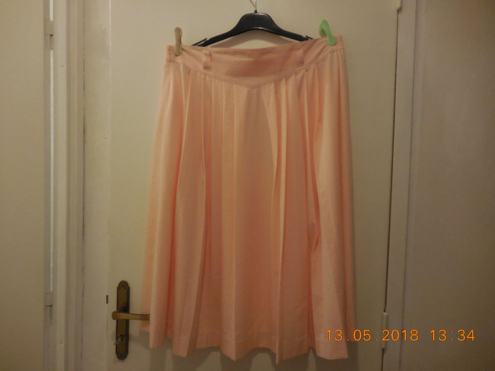 jupe rose t 46 48 Vêtements