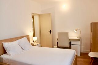  Appartement à louer 5 pièces 75 m²