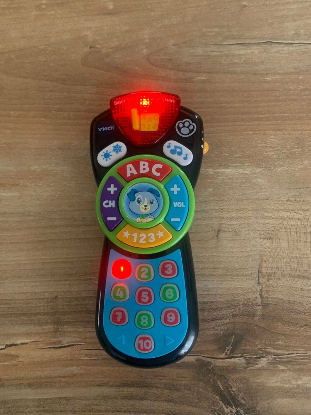 Jouet Vtech " T&eacute;l&eacute;commande parlante " Jeux / jouets