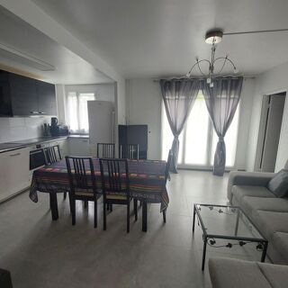  Appartement à louer 3 pièces 60 m²