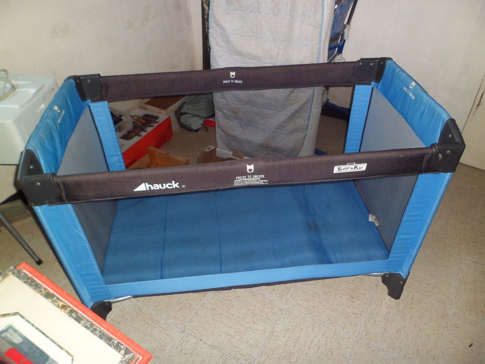 lit b&eacute;b&eacute; canne Mobilier enfants