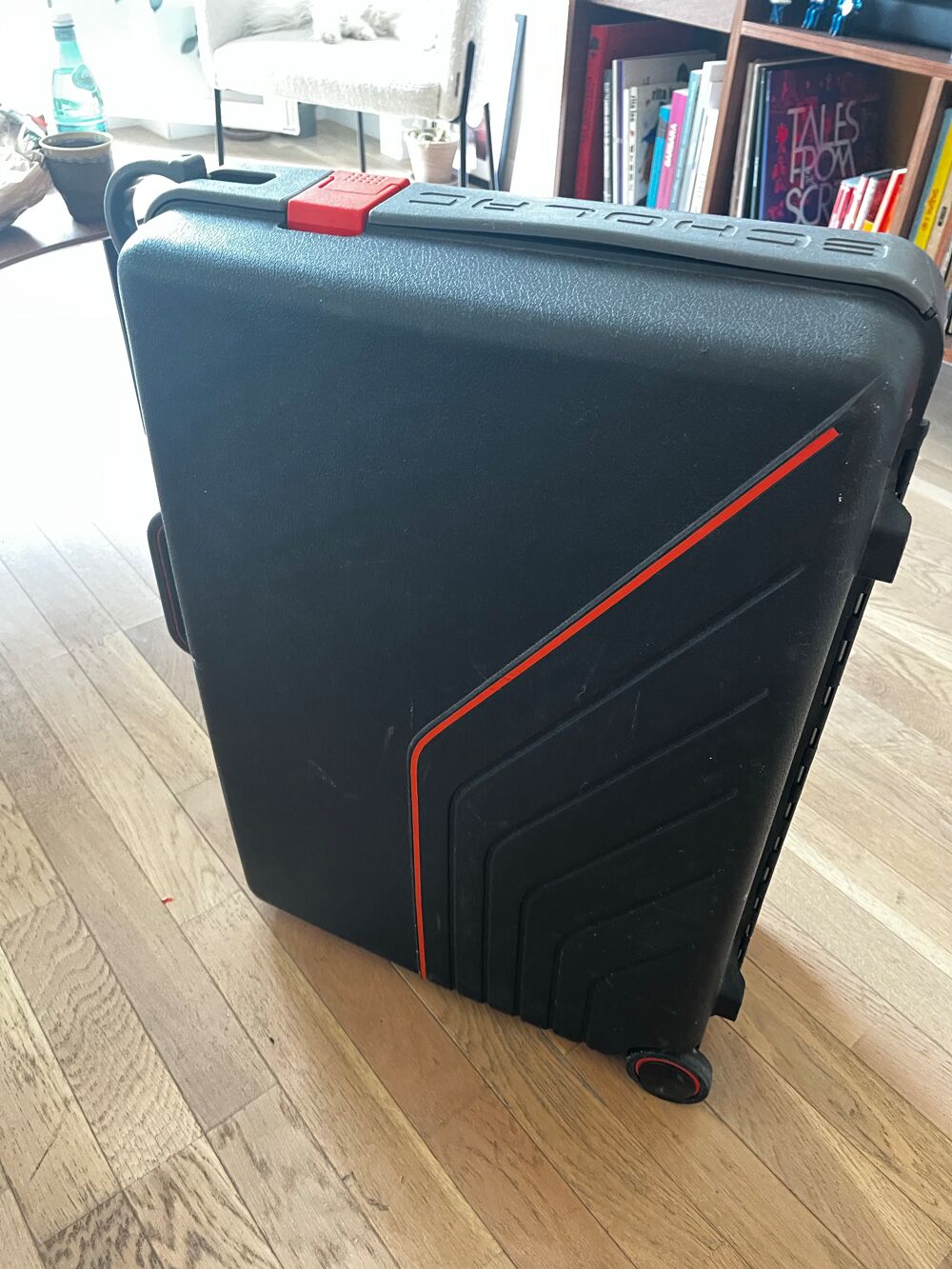 Valise vintage Echolac noire Meubles
