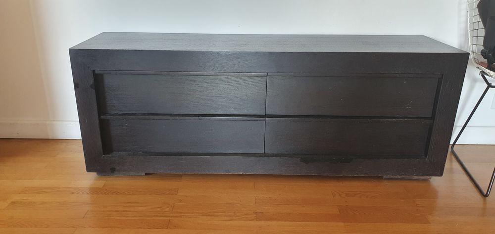 Ensemble table extensible + 6 chaises + console basse CINNA Meubles