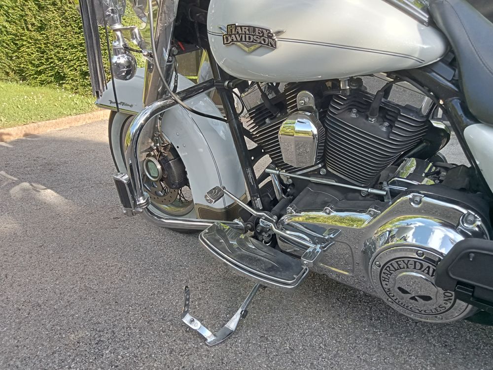 HARLEY-DAVIDSON 2012 occasion 71290 Loisy