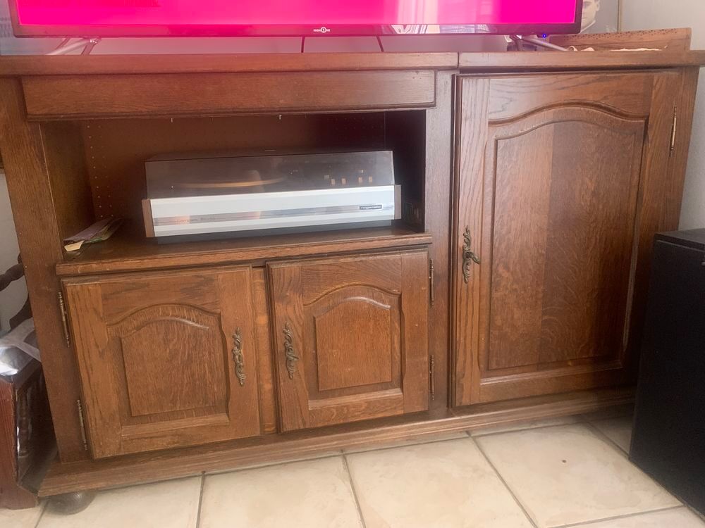  s a manger + meule tv hi-fi + clic clac Meubles