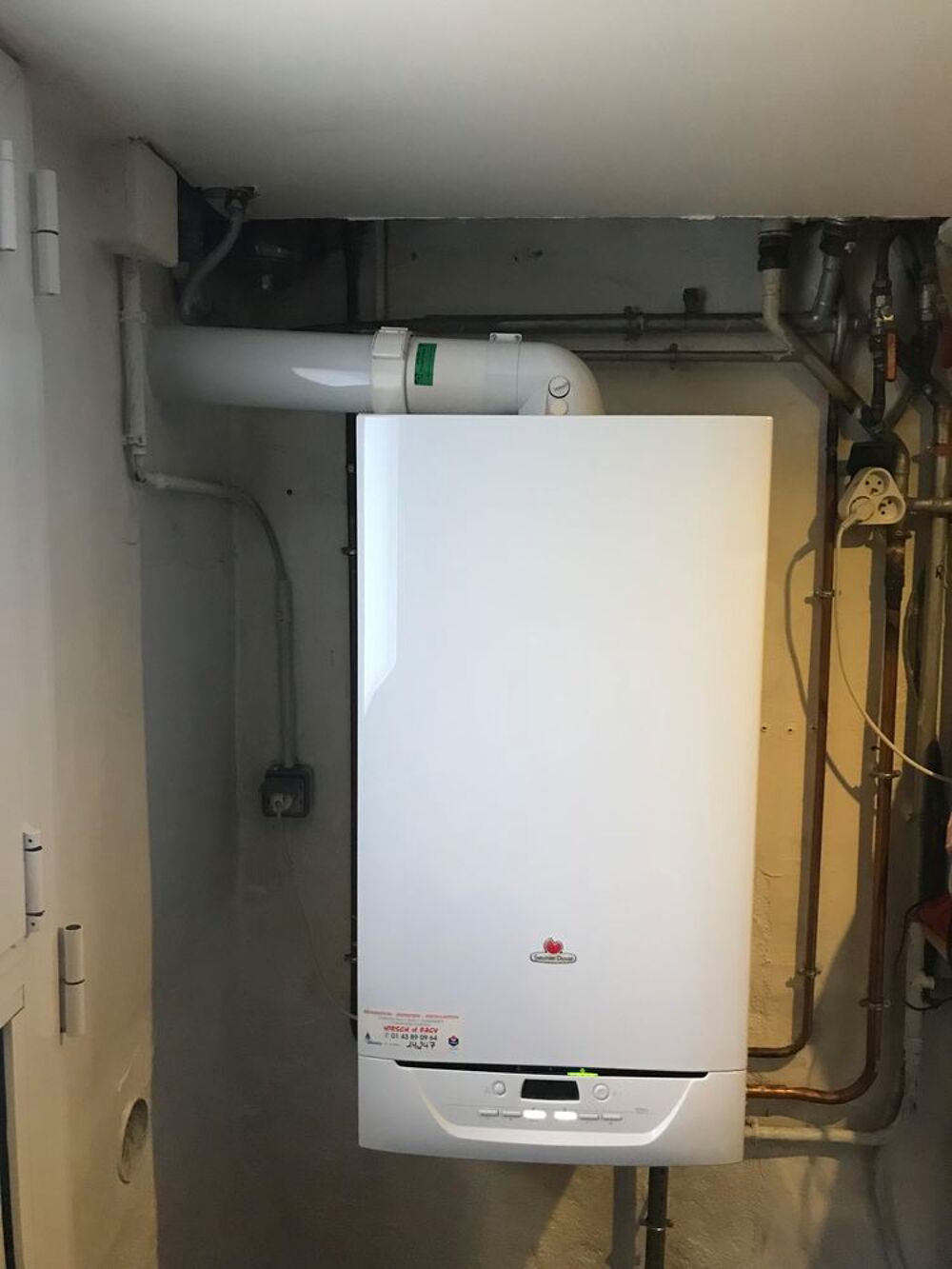 Chaudiere murale &agrave; condensation Saunier Duval 24,5 Kw Bricolage