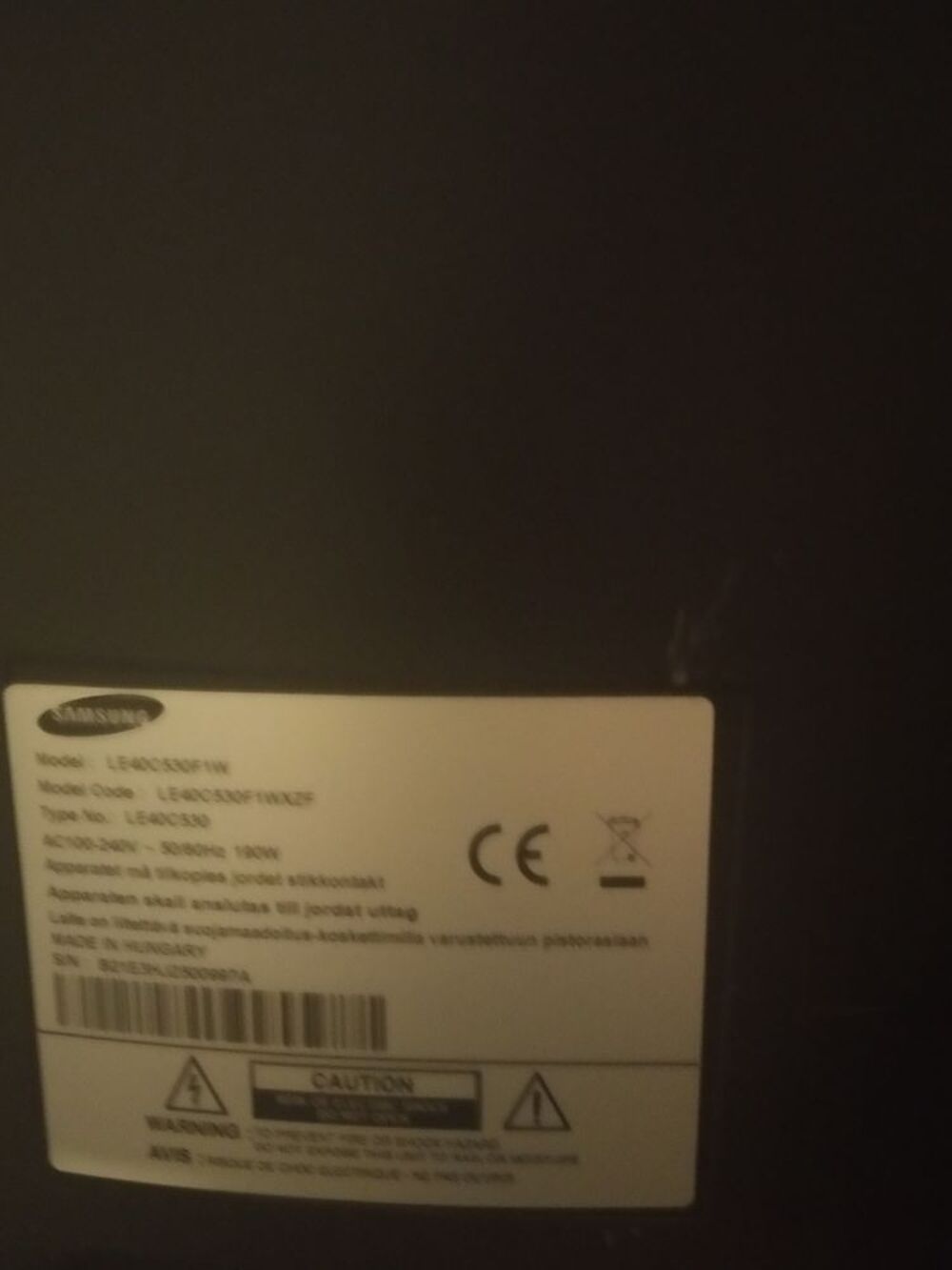 TV Samsung grand &eacute;cran pour pi&egrave;ces Photos/Video/TV