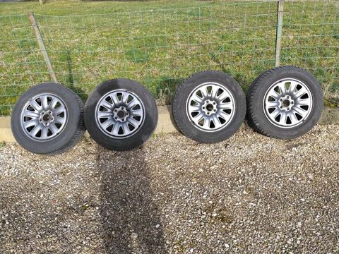 Pi&egrave;ces et &eacute;quipements Voiture Pi&egrave;ces et &eacute;quipements Voiture  occasion Amb&eacute;rieu-en-Bugey 01500