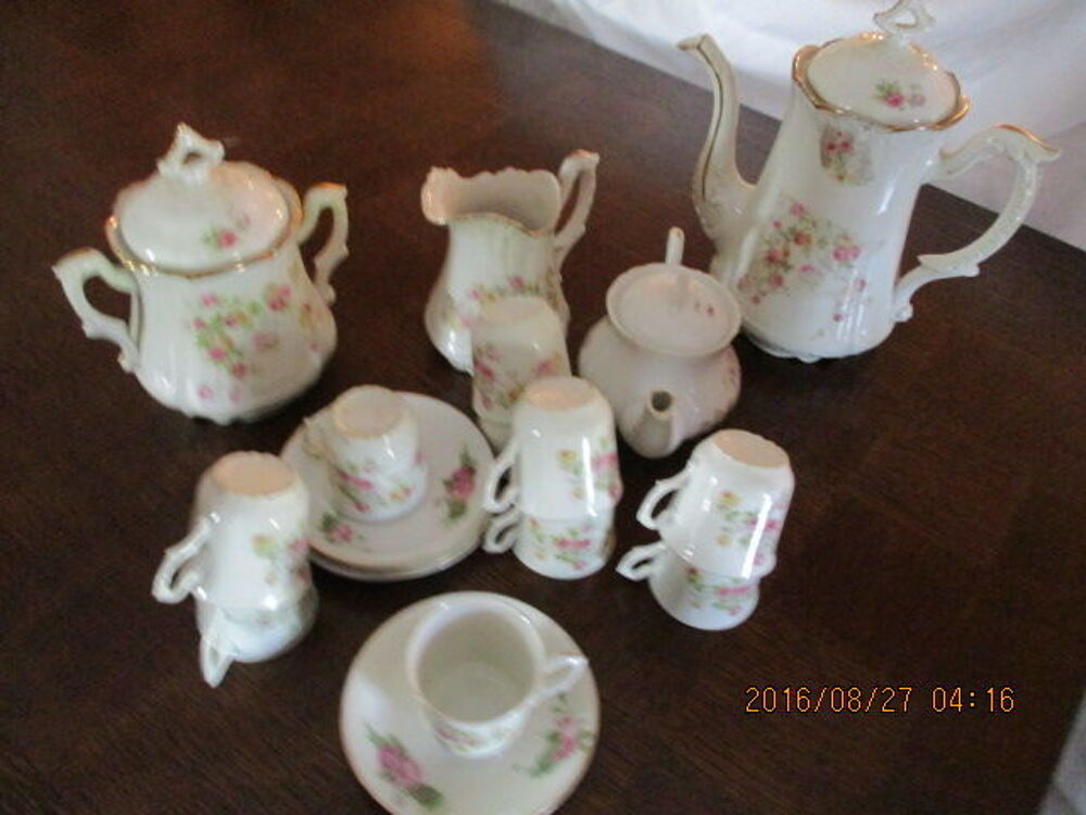 Service &agrave; caf&eacute; et &agrave; th&eacute; ancien Décoration