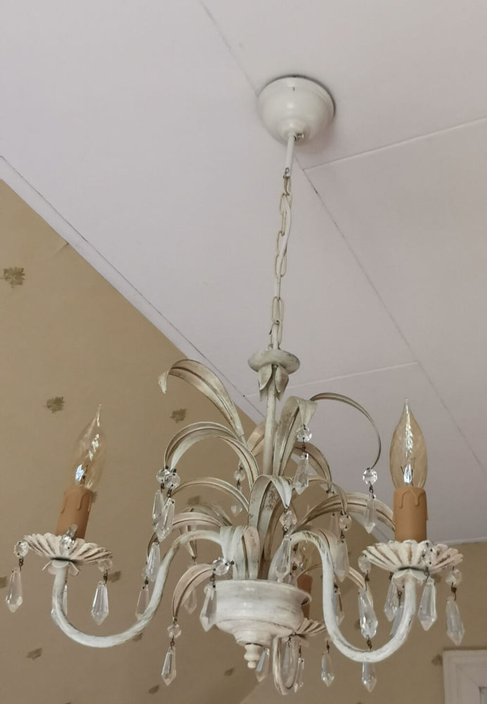 Luminaire vintage en m&eacute;tal &agrave; pampilles 3 ampoules Décoration