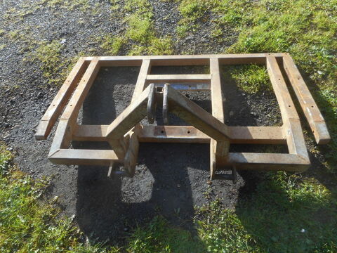 Bannette ou transport de mat�riel fait maison de  3 points Saran (45)