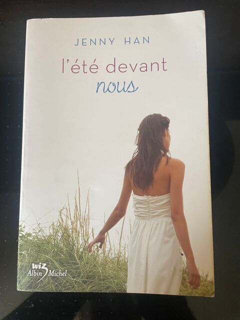 Livre L'�t� devant nous _ Jenny HAN 7 Vigneux-sur-Seine (91)