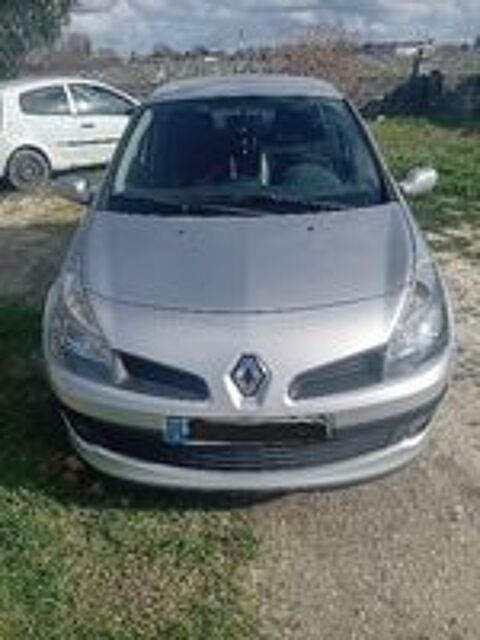 Clio III Clio 1.5 dCi 70 eco2 Extr&ecirc;me Claire 2008 occasion 33390 Fours