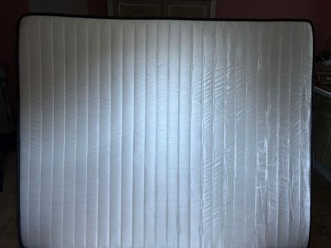 Matelas 160 neuf  90 Port-Vendres (66)