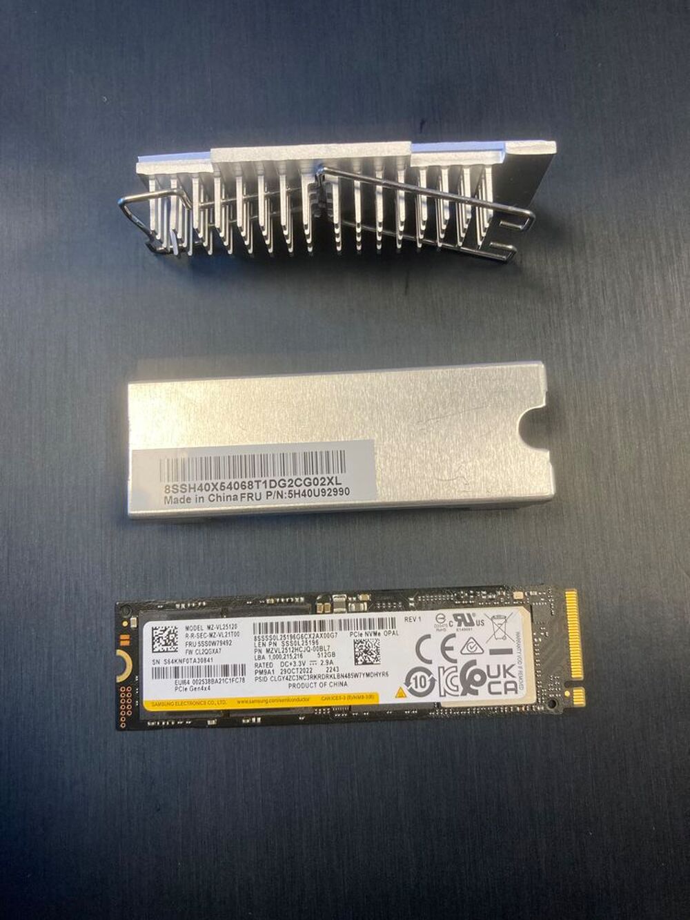 SSD NVMe Samsung 512 Go neuf (jamais utilis&eacute;) Matériel informatique