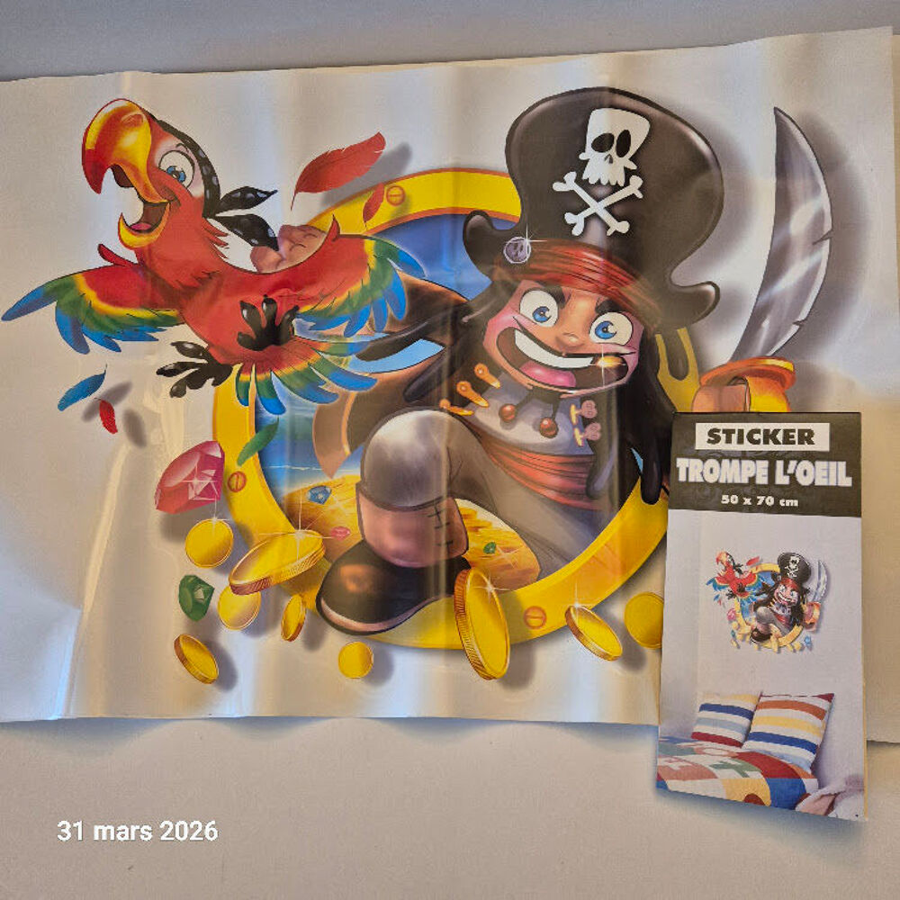 Grande vitrophanie pirate pour d&eacute;cor de mur lisse enfant 50 Décoration