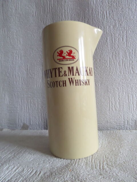 pichet scotch whisky WHYTE & MACKAY 15 Lyon 8 (69)