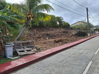  Terrain � vendre 800 m� Terre-de-bas