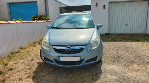Opel corsa 1.2 - 80 Twinport Essentia