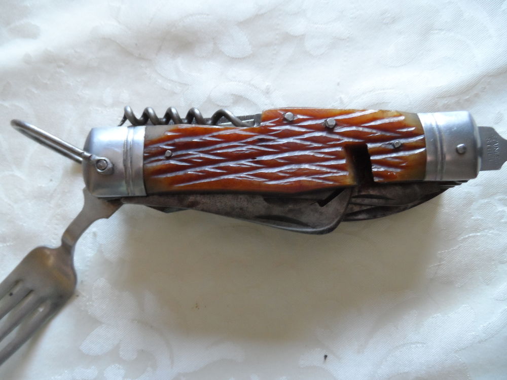 COUTEAU MANUFRANCE 