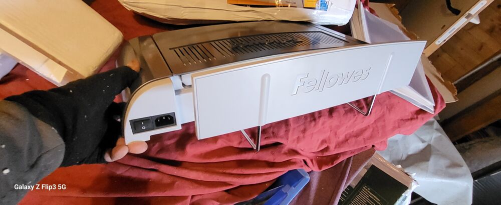 Thermorelieuse hellios 30 toute neuve + couverture Matériel informatique